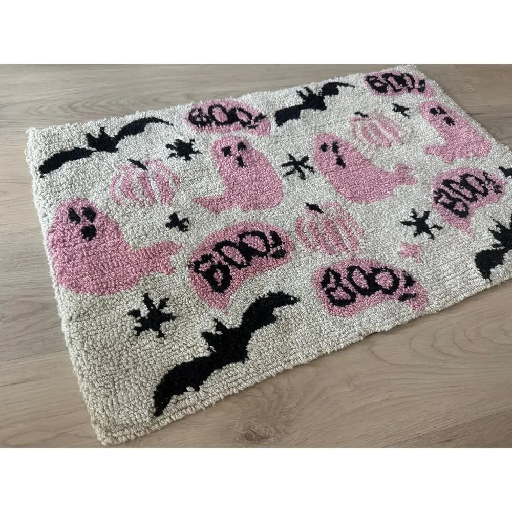 Pink & White Tufted Halloween Pumpkin Girlie Rug